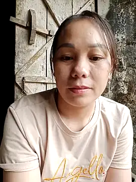 Snapshot of vanvan005 chatting on 04/16/26, 02:56 vanvan005 online show from 04/16/26, 02:56