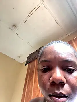 Chomi2014 online show from 03/25/26, 10:25