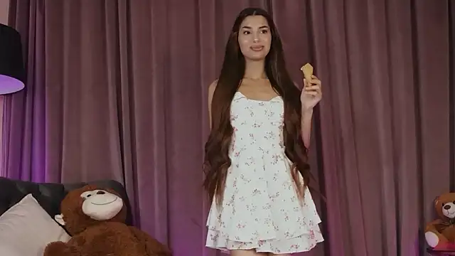 ZariaaVera online show from 03/24/26, 09:26