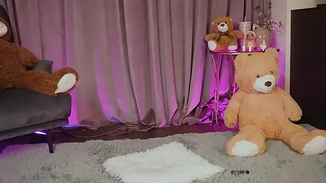 ZariaaVera online show from 04/02/26, 08:04