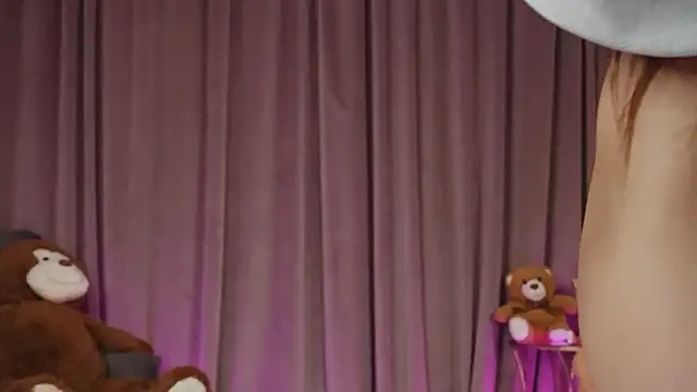 ZariaaVera online show from 03/12/26, 07:51