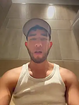 Snapshot of liam_bronw chatting on 05/10/26, 06:54 liam bronw online show from 05/10/26, 06:54
