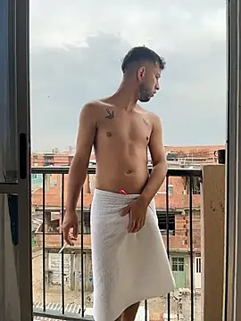 liam bronw online show from 03/05/26, 03:52