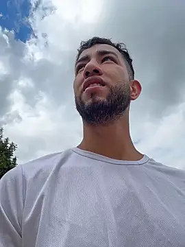 liam bronw online show from 02/16/26, 02:05