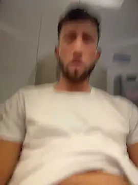 liam bronw online show from 04/10/26, 06:04