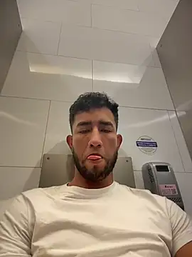 liam bronw online show from 04/25/26, 06:16