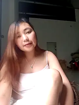 Snapshot of Miu_baby01 chatting on 05/18/26, 04:18 Miu baby01 online show from 05/18/26, 04:18