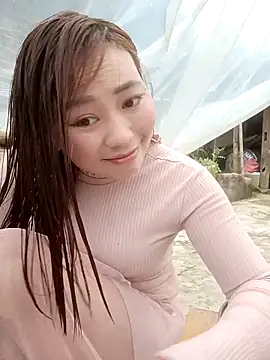 Snapshot of Miu_baby01 chatting on 01/14/26, 04:16 Miu baby01 online show from 01/14/26, 04:16