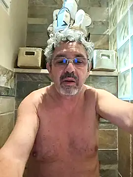 Snapshot of Jacquouille06500 chatting on 02/01/26, 10:46 Jacquouille06500 online show from 02/01/26, 10:46