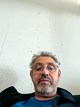 Snapshot of Jacquouille06500 chatting on 01/14/26, 12:31 Jacquouille06500 online show from 01/14/26, 12:31