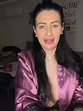 IRISWHITE17 online show from 02/20/26, 06:26