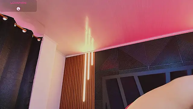 lorenzo walker 1 online show from 03/17/26, 05:27