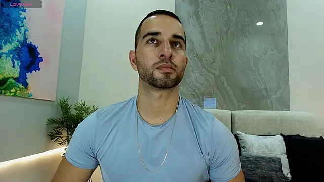 Snapshot of lorenzo_walker_1 chatting on 06/19/26, 05:41 lorenzo walker 1 online show from 06/19/26, 05:41