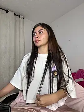 Stormi th online show from 01/12/26, 04:19