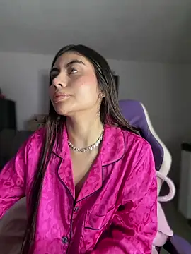 Stormi th online show from 04/04/26, 03:24