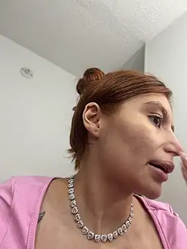 Stormi th online show from 04/29/26, 03:00