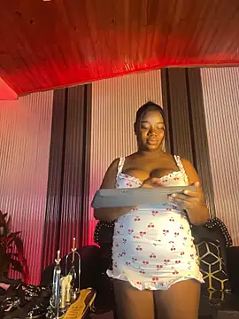 EbonyTanisha online show from 05/21/26, 08:17