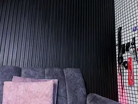 Snapshot of EbonyTanisha chatting on 02/14/26, 06:19 EbonyTanisha online show from 02/14/26, 06:19