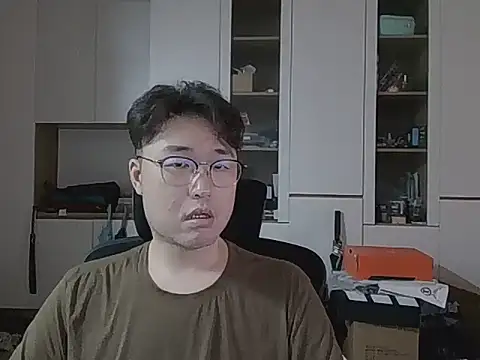 Snapshot of W0Ijn chatting on 05/25/26, 07:07 W0Ijn online show from 05/25/26, 07:07