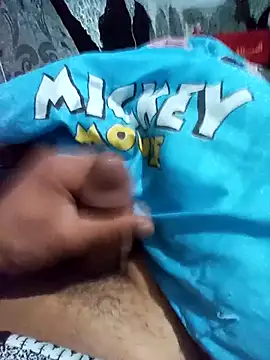 Snapshot of ebrahem45665 chatting on 02/05/26, 11:44 ebrahem45665 online show from 02/05/26, 11:44