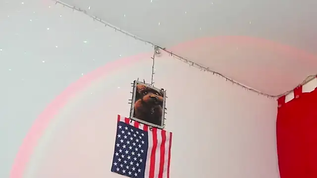 Snapshot of camilo_model chatting on 01/07/26, 06:46 camilo model online show from 01/07/26, 06:46