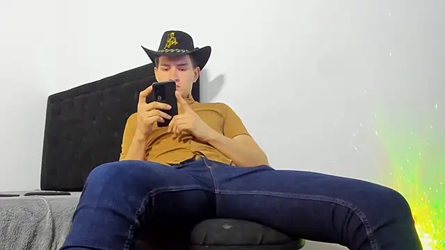 camilo model online show from 02/26/26, 01:38