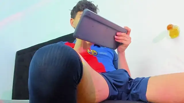 camilo model online show from 02/24/26, 07:37