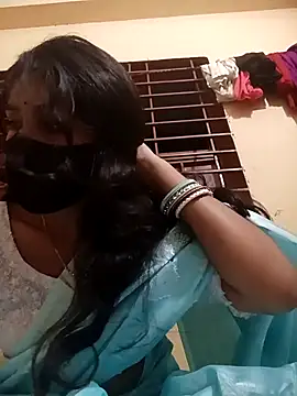 queenneha69 online show from 05/09/26, 05:27