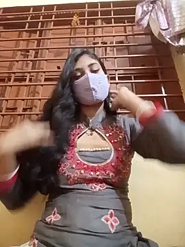queenneha69 online show from 05/12/26, 04:24