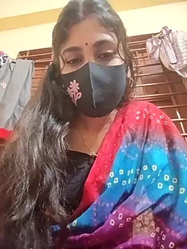 queenneha69 online show from 05/13/26, 05:09