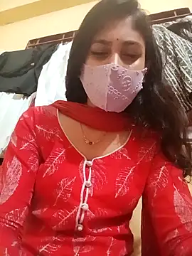 queenneha69 online show from 05/03/26, 04:32