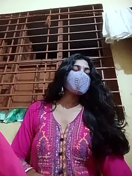 queenneha69 online show from 06/12/26, 06:05