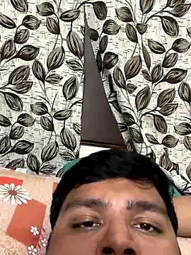 maxi23932 online show from 01/12/26, 03:52