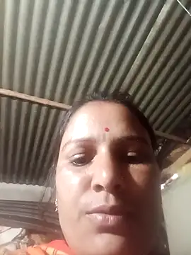 Hot hiuj online show from 02/19/26, 02:58