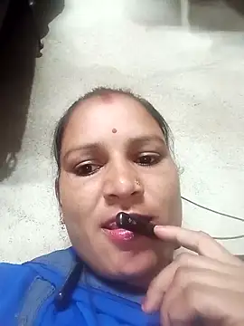 Hot hiuj online show from 03/06/26, 05:30