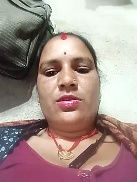 Hot hiuj online show from 02/15/26, 07:02