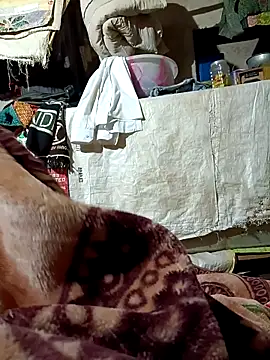 Hot hiuj online show from 03/03/26, 03:19