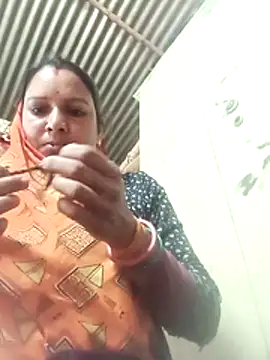 Hot hiuj online show from 02/20/26, 05:48