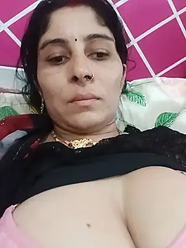 Snapshot of Hot_ree85 chatting on 07/11/26, 04:46 Hot ree85 online show from 07/11/26, 04:46
