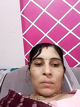 Hot ree85 online show from 03/01/26, 07:30