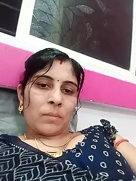 Hot ree85 online show from 04/07/26, 05:53