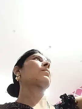 Hot ree85 online show from 03/08/26, 05:33