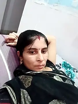 Hot ree85 online show from 03/09/26, 09:02