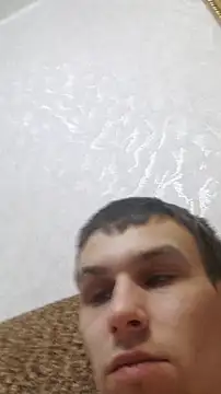 Snapshot of Alex_Will chatting on 03/04/26, 07:21 Alex Will online show from 03/04/26, 07:21