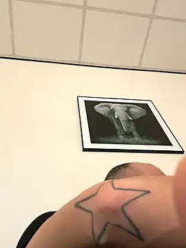 Majestik1 online show from 01/10/26, 02:12