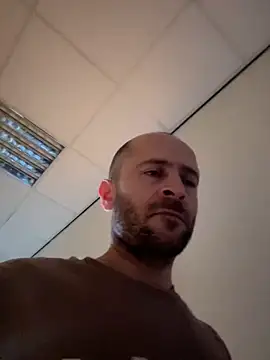 Majestik1 online show from 03/02/26, 04:47