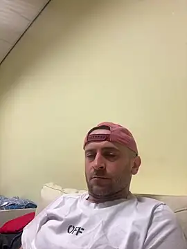 Majestik1 online show from 04/14/26, 11:04