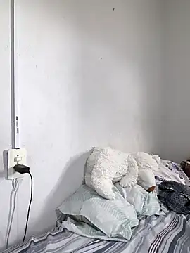 Larissinha015 online show from 02/28/26, 07:46