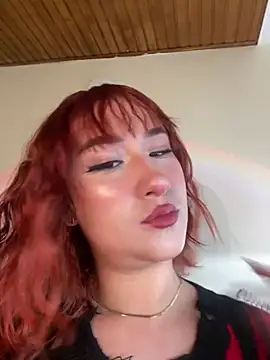 LiaKarina online show from 01/13/26, 08:35