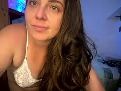 Marieweed online show from 01/17/26, 01:09